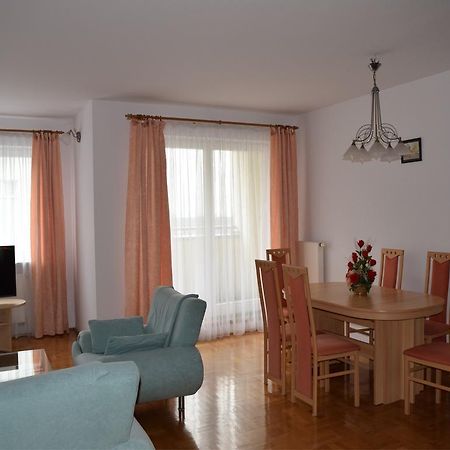 Dgm Apartment Warsaw Exterior photo